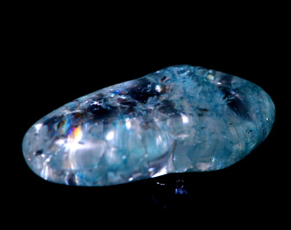 Aquamarine stone for jewelry in AZ