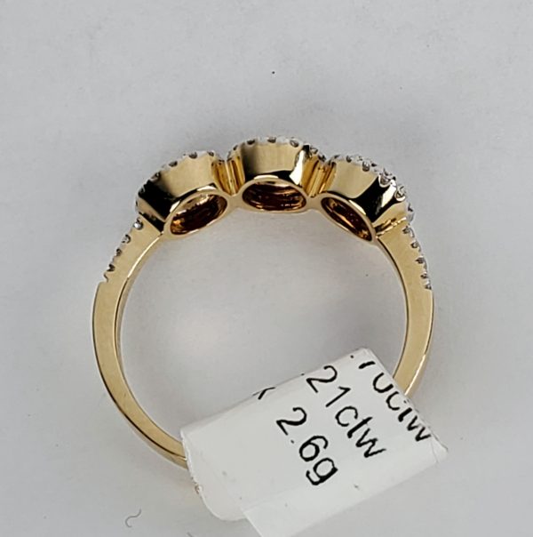 Three stone design ruby ring - Image 2